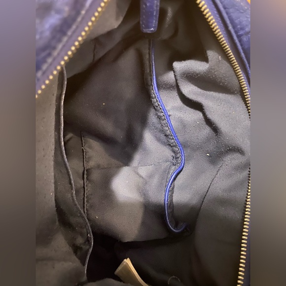 Danier Genuine Leather Bag - Picture 4 of 16